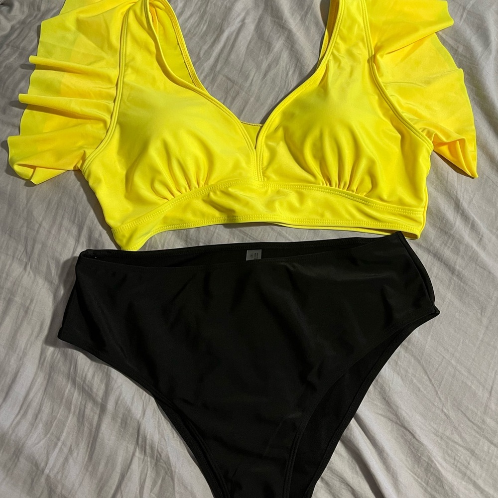 Bikini never worn
